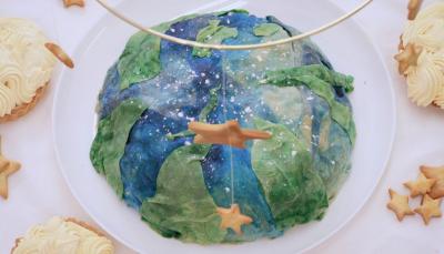 Picture shows: Maxy's Spicy Twinkling Stars Showstopper from The Great British Baking Show Collection 10's Pastry Week