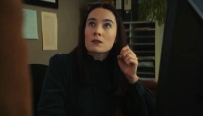 Siobhán Cullen as Elvira Clancy trying to write her column in 'Obituary'