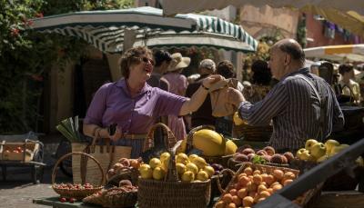 Sarah Lancashire in "Julia" Season 2