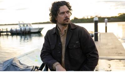 Luke Arnold as Martin Scarsden in 'Scrublands' Season 2