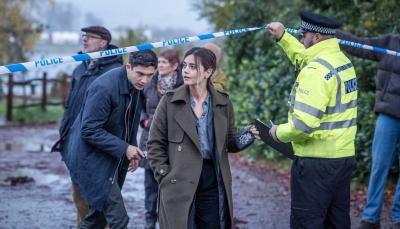 Archie Renaux and Jenna Coleman in "The Jetty"