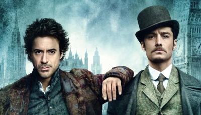 Robert Downey Jr. and Jude Law as Holmes and Watson in Sherlock Holmes
