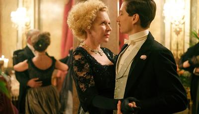 Sunnyi Melles as Countess Sophia Nadazdy and Nikolai Gemel as Oktav Hauke in Vienna Blood