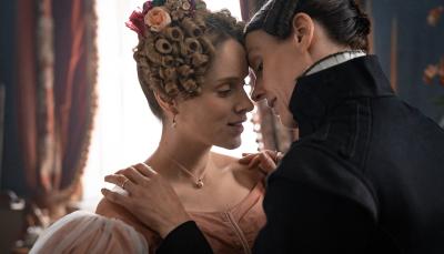 Suranne Jones and Sophie Rundle in "Gentleman Jack" (Photo: Aimee Spinks/HBO)