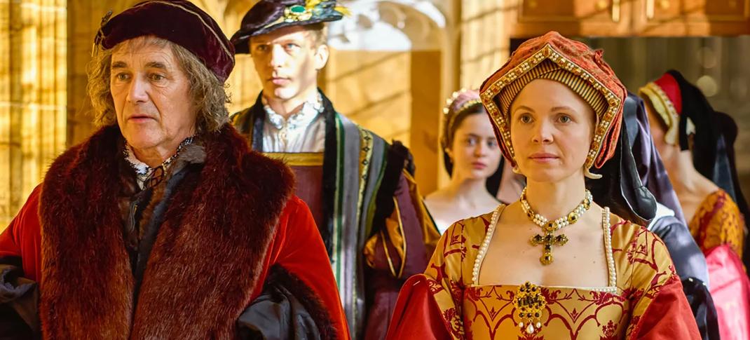 Mark Rylance as Thomas Cromwell and Kate Phillips as Jane Seymour in 'Wolf Hall: The Mirror & The Light'