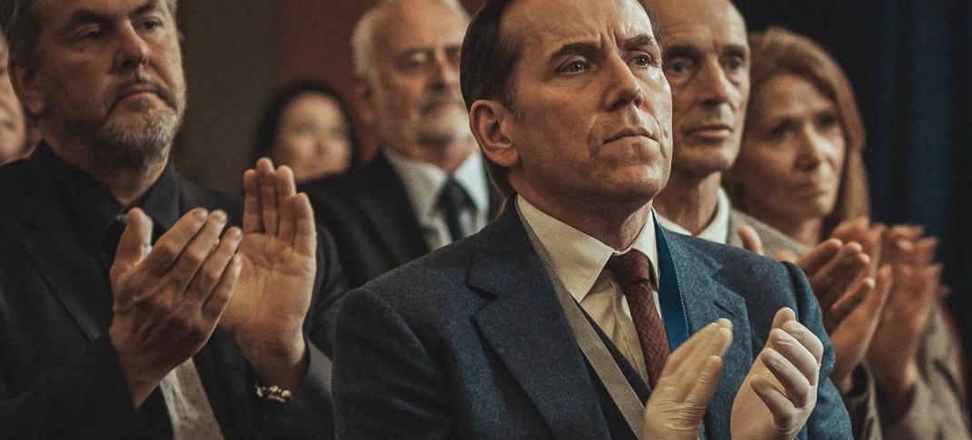 Ben Miller as Professor T in 'Professor T' Season 3